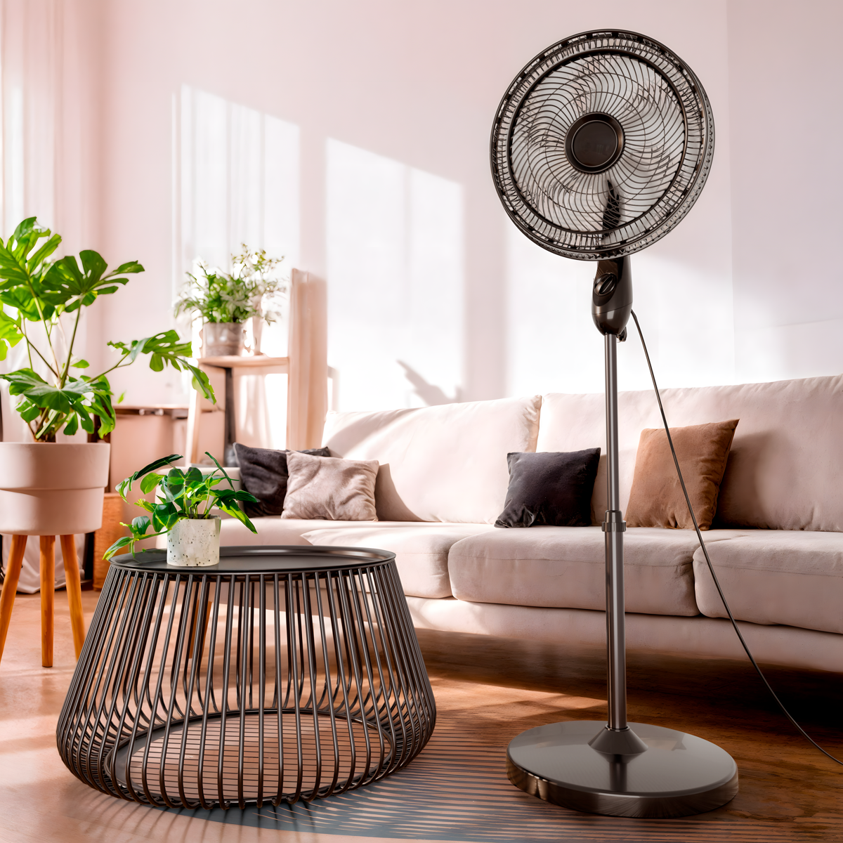 Ventilador de Coluna Britânia 6 Pás de 40cm 160W BVC41A
